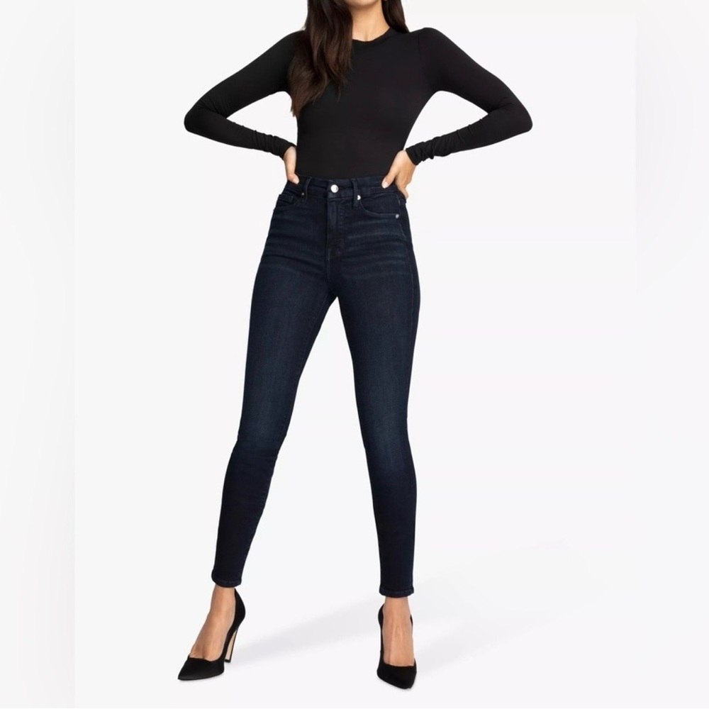 Good American Dark Denim Skinny Jeans “Good Waist Crop”